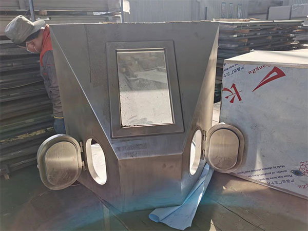 ���̰���